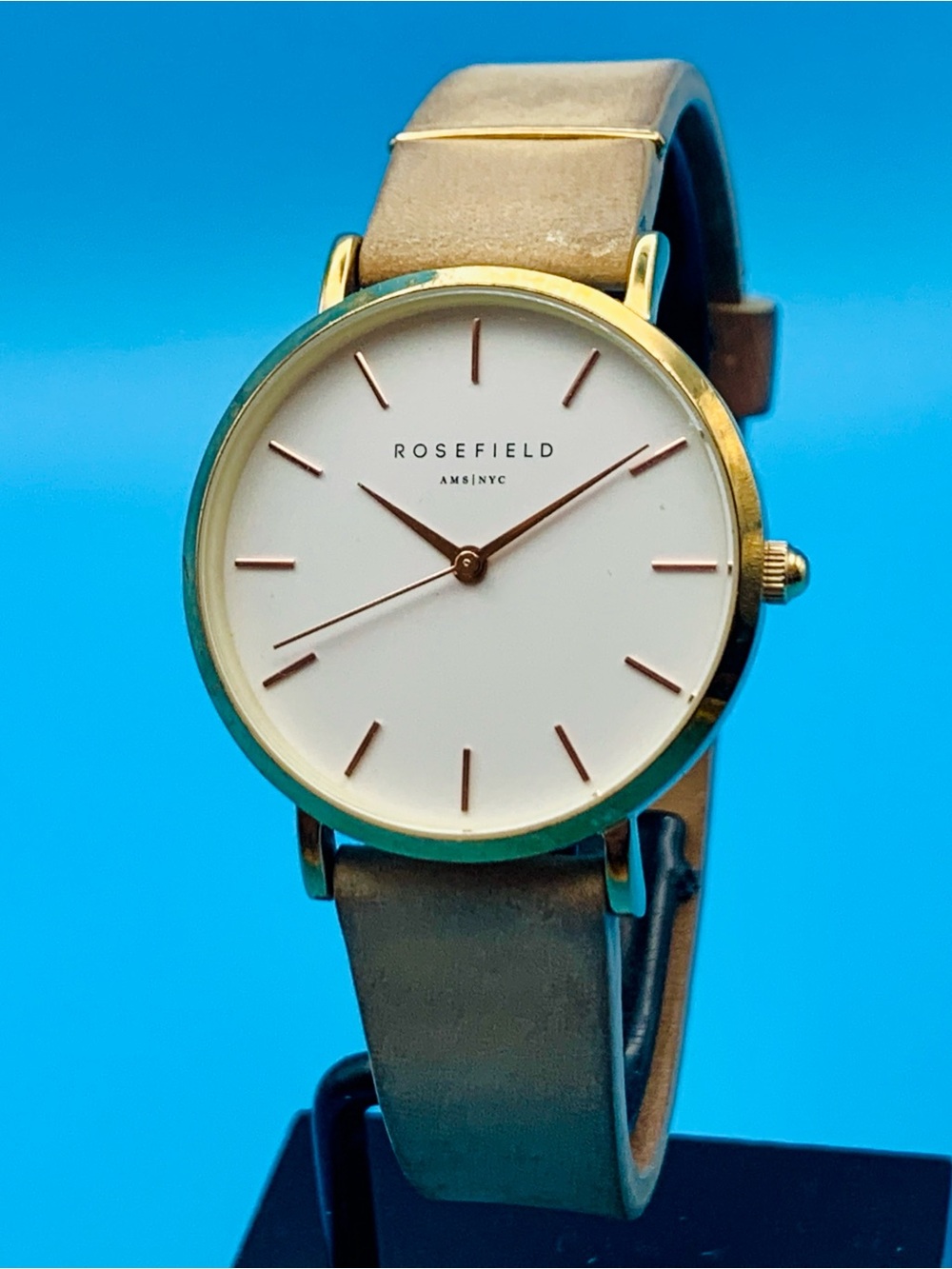 ROSEFIELD Women’s Fashion Quartz Wristwatch Leather Japan Movt Works New Battery